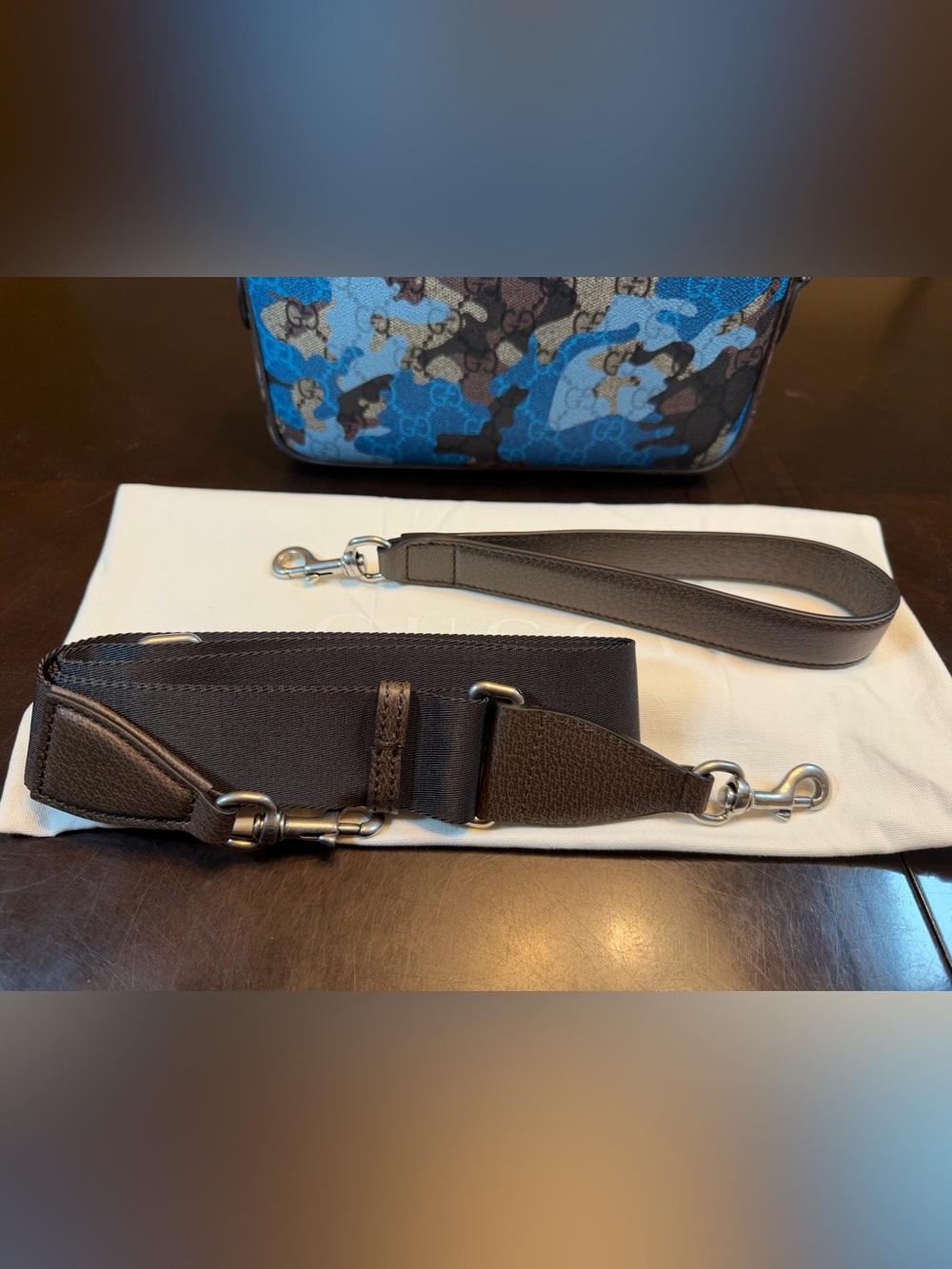New Authentic Gucci GG Supreme Logo Leather Brown Blue Shoulder Bag - Picture 15 of 16